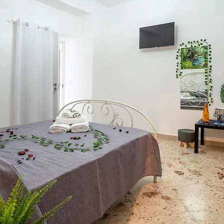 Notti Magiche בית הארחה 3*